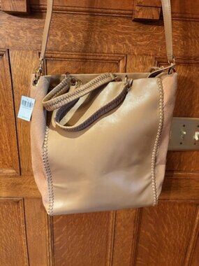 Henri Bendel New with tags Tan Tote